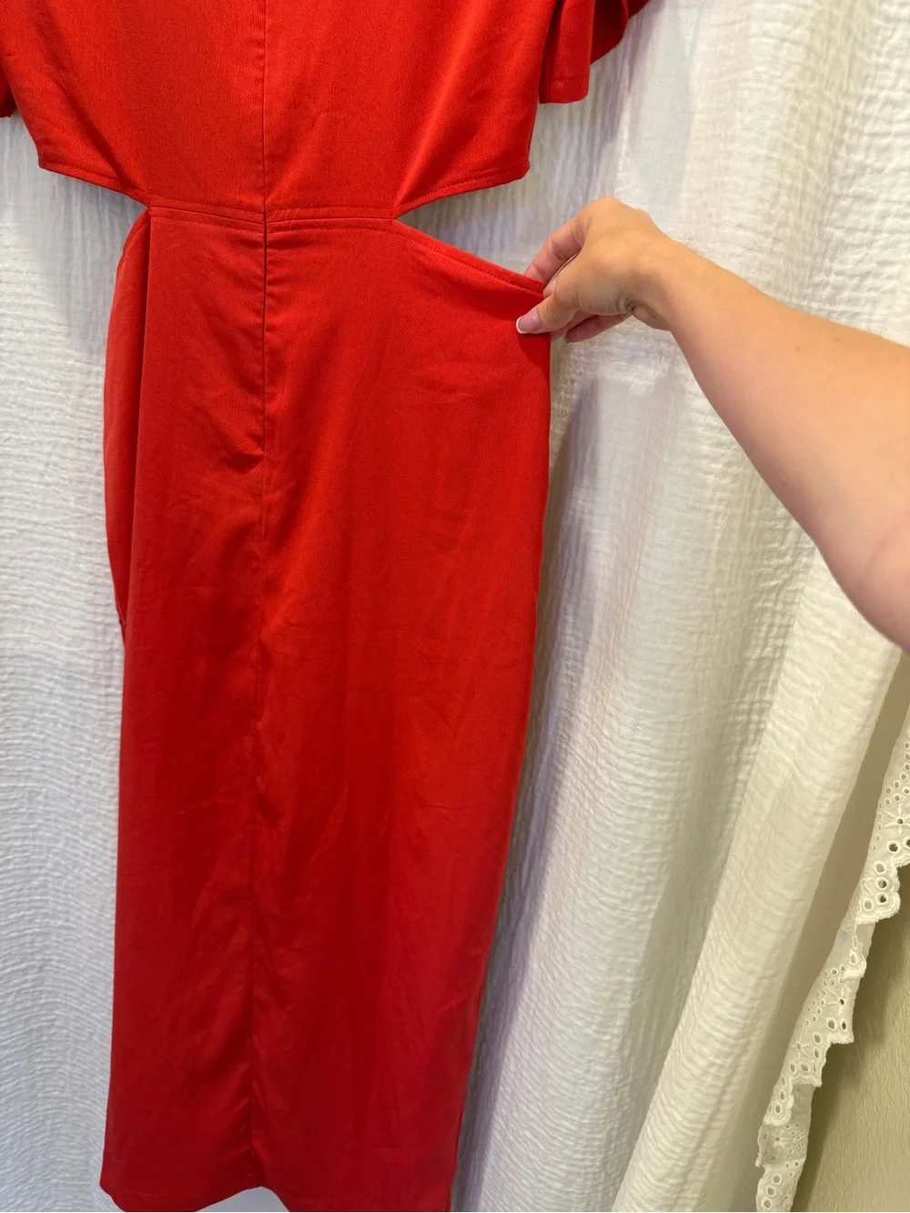 Abercrombie & Fitch Red Twist-Front Cutout Maxi Dress